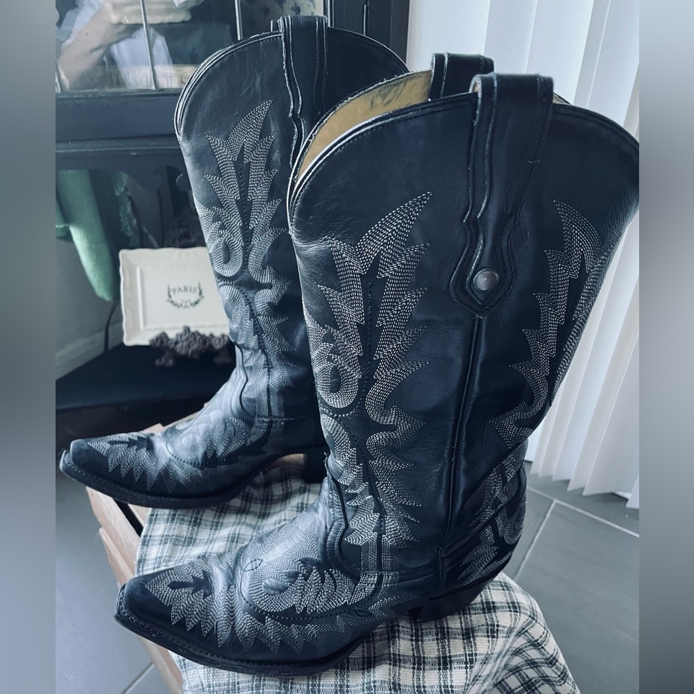 Corral Picasso Black Full Stitch Leather Boots